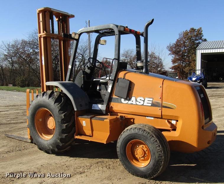 image for item DE5927 2010 Case 588G forklift