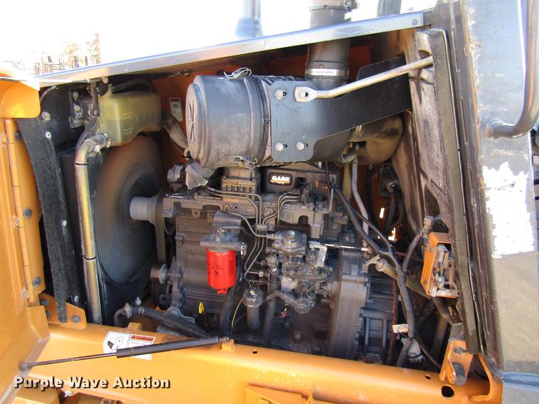 image for item DE5927 2010 Case 588G forklift