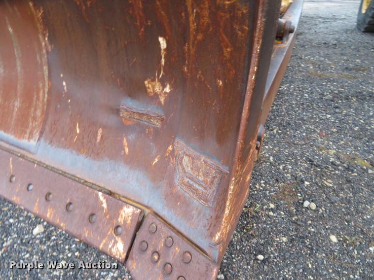 image for item DE6535 1974 Caterpillar D8H dozer