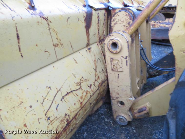 image for item DE6536 1974 Caterpillar 980B wheel loader