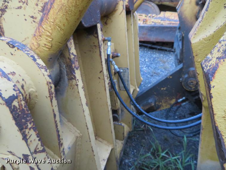 image for item DE6536 1974 Caterpillar 980B wheel loader