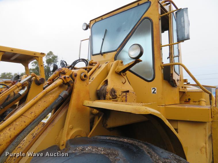 image for item DE6536 1974 Caterpillar 980B wheel loader