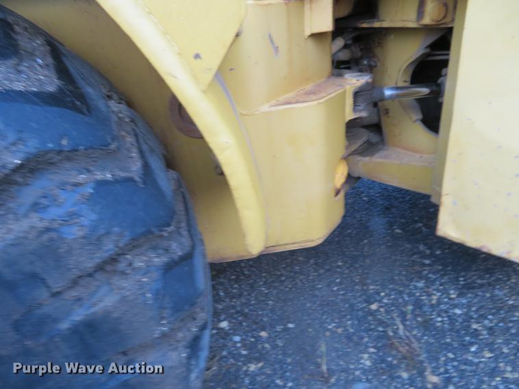 image for item DE6536 1974 Caterpillar 980B wheel loader