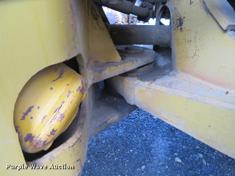 image for item DE6536 1974 Caterpillar 980B wheel loader
