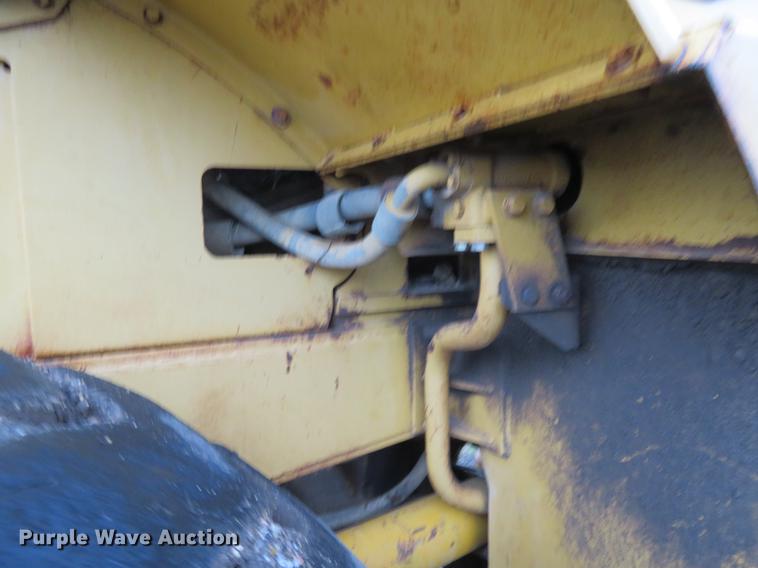 image for item DE6536 1974 Caterpillar 980B wheel loader