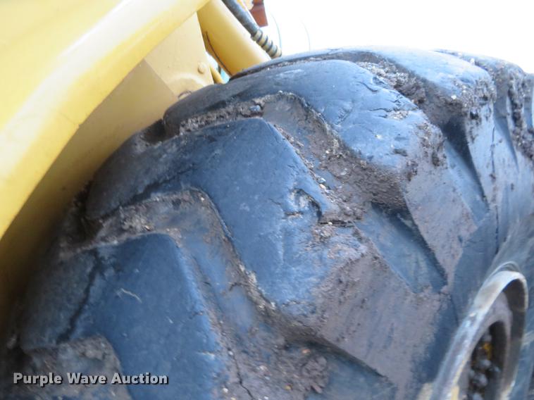 image for item DE6536 1974 Caterpillar 980B wheel loader