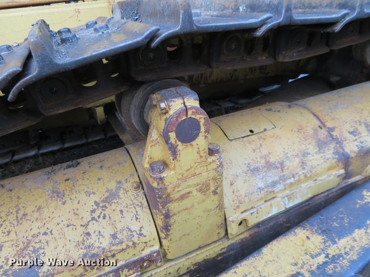 image for item DE6537 1969 Caterpillar D8H dozer