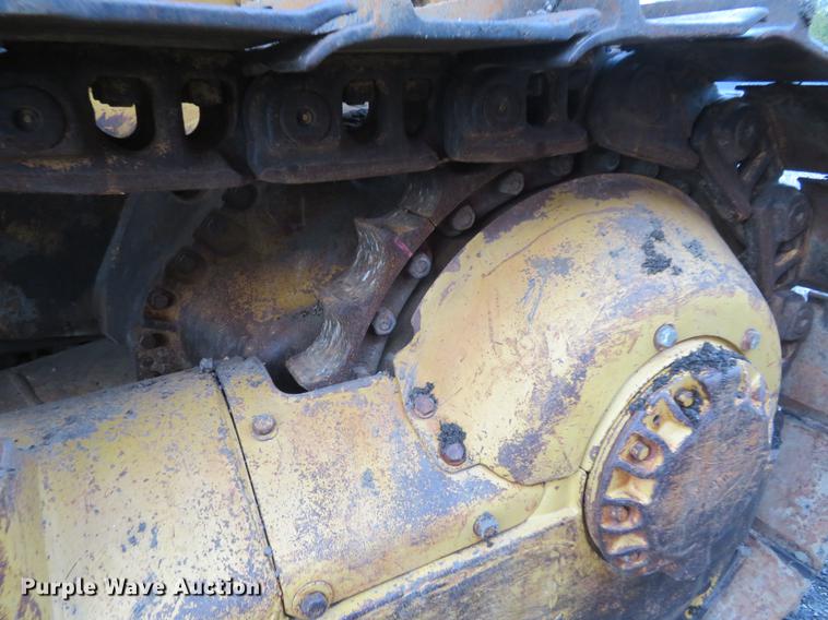 image for item DE6537 1969 Caterpillar D8H dozer