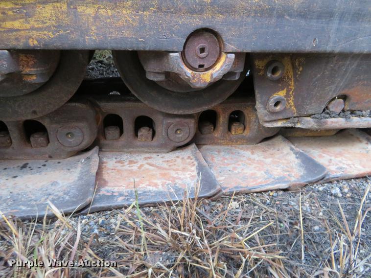 image for item DE6537 1969 Caterpillar D8H dozer