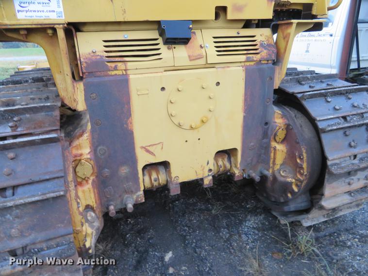 image for item DE6537 1969 Caterpillar D8H dozer