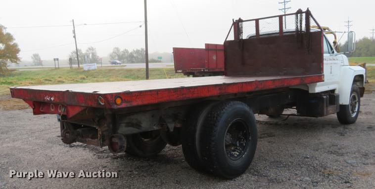 image for item DE6538 1980 Ford dump truck