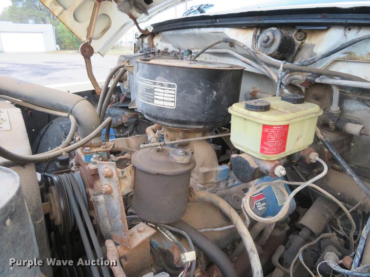 image for item DE6538 1980 Ford dump truck