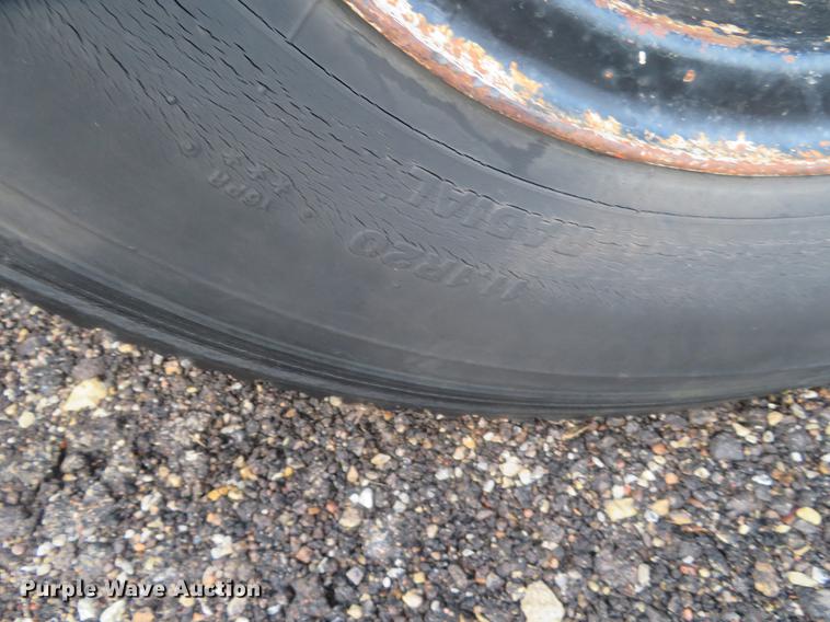 image for item DE6538 1980 Ford dump truck