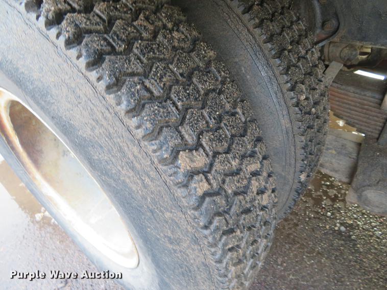 image for item DE6539 1980 International F2574 water truck