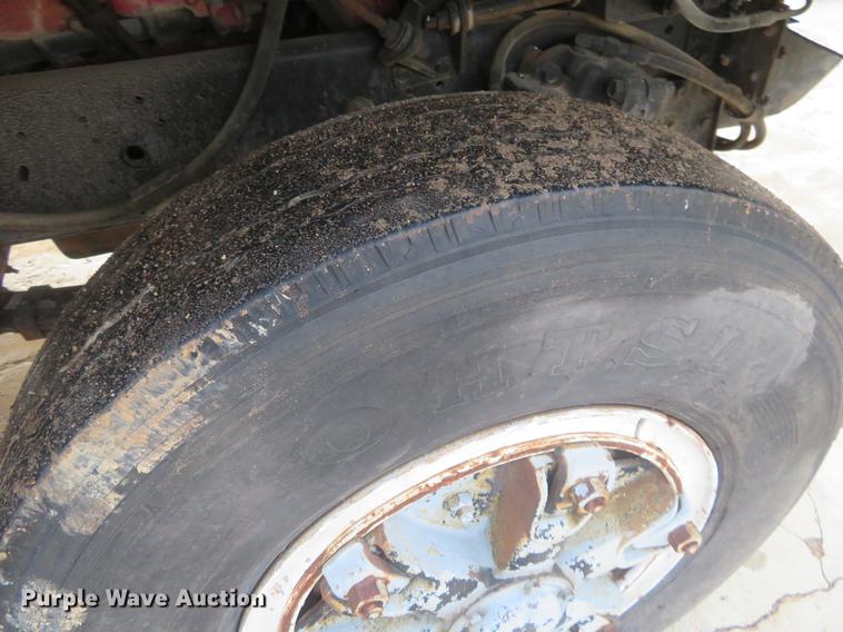 image for item DE6539 1980 International F2574 water truck