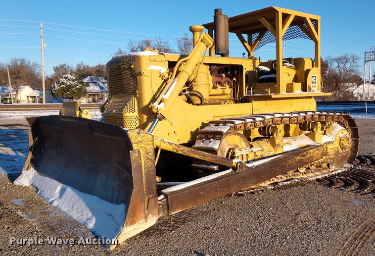 image for item DE6544 Caterpillar D8H dozer