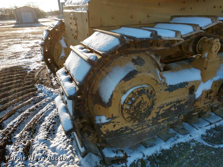 image for item DE6544 Caterpillar D8H dozer