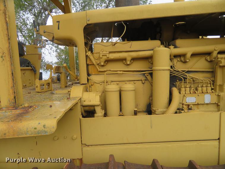 image for item DE6544 Caterpillar D8H dozer