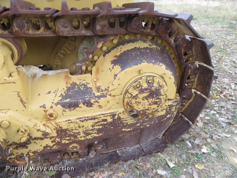 image for item DE6544 Caterpillar D8H dozer