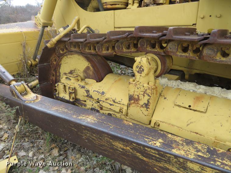 image for item DE6544 Caterpillar D8H dozer
