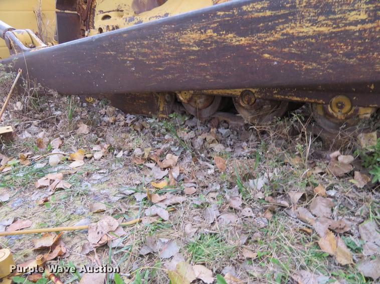 image for item DE6544 Caterpillar D8H dozer