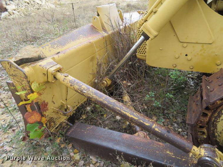 image for item DE6544 Caterpillar D8H dozer