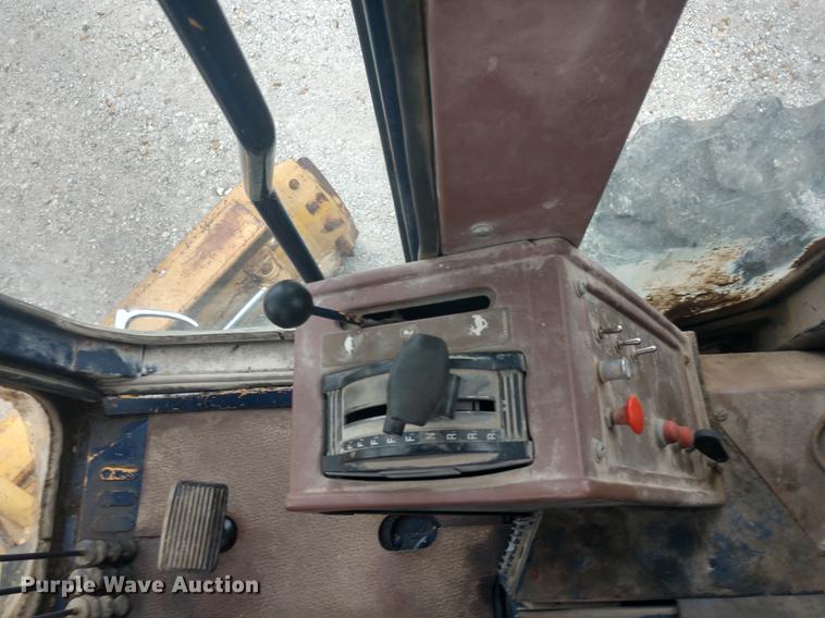 image for item DE6548 1994 Galion Dresser 850 motor grader