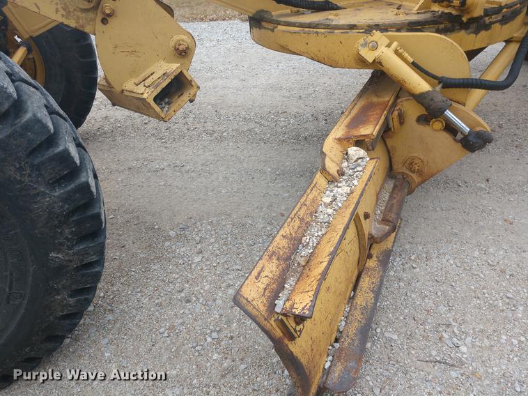 image for item DE6548 1994 Galion Dresser 850 motor grader
