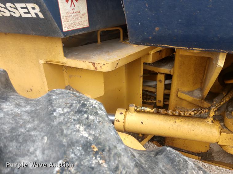 image for item DE6548 1994 Galion Dresser 850 motor grader