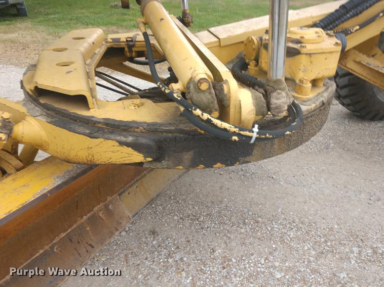 image for item DE6548 1994 Galion Dresser 850 motor grader