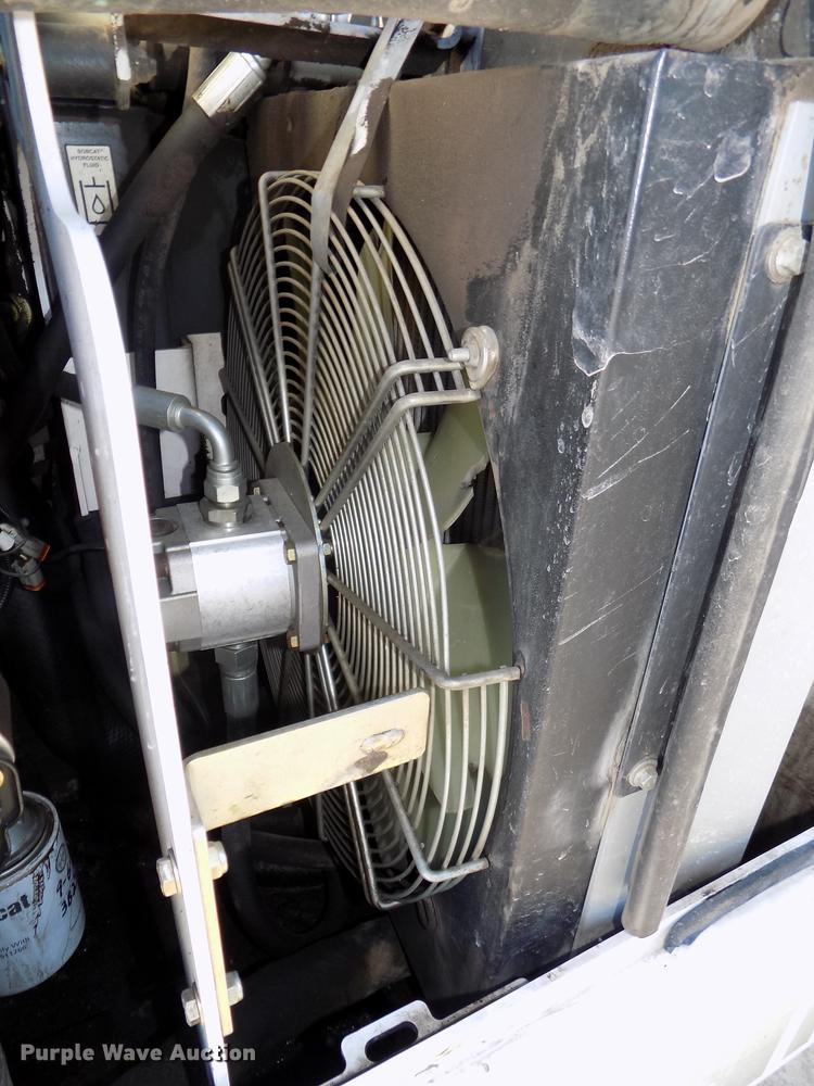 image for item DE7540 2010 Bobcat V723 telehandler