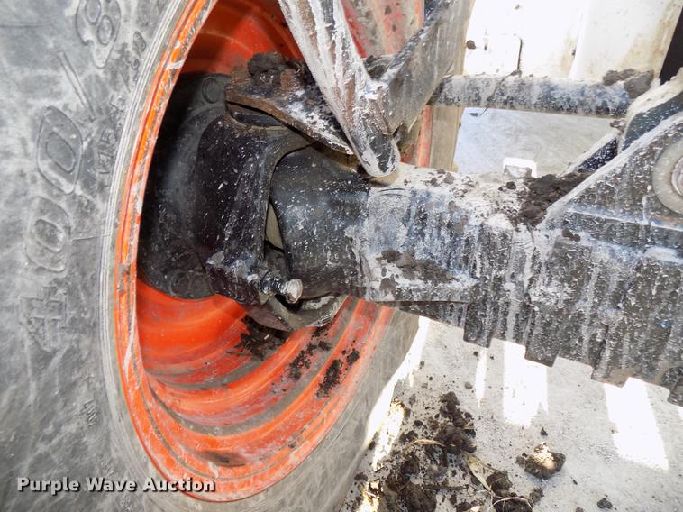 image for item DE7540 2010 Bobcat V723 telehandler