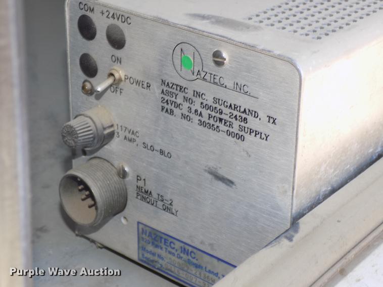 image for item DE7548 2000 Chevrolet C3500 bucket truck