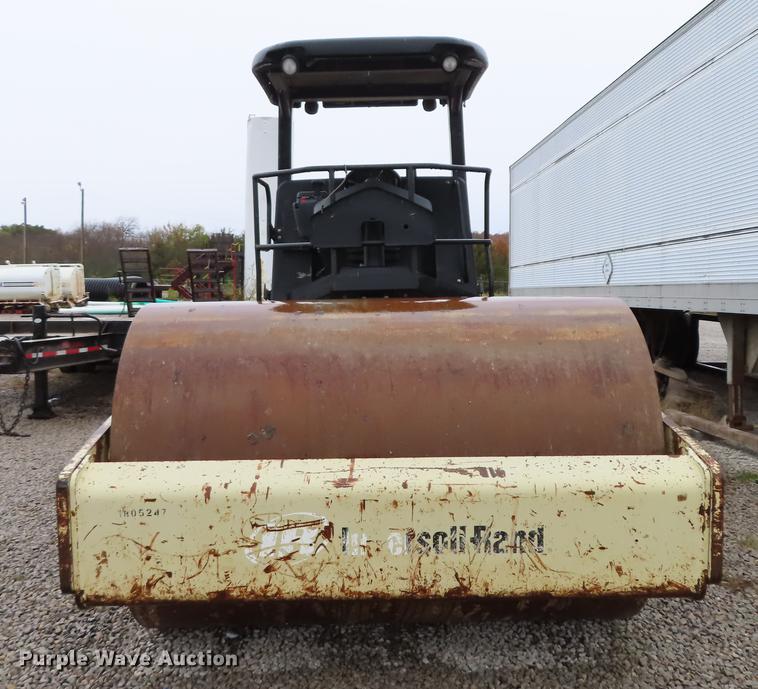 image for item DF1274 Ingersoll Rand SD105DX single drum roller