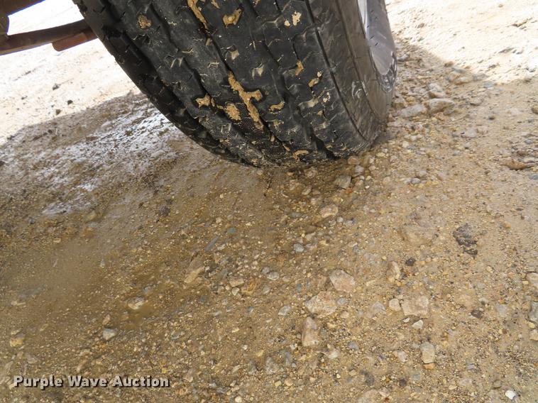 image for item DF1287 2002 Sullair air compressor