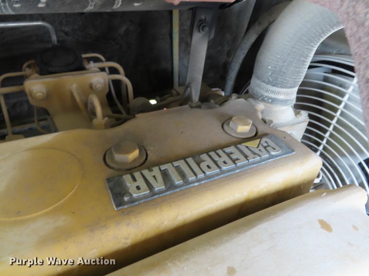 image for item DF1287 2002 Sullair air compressor