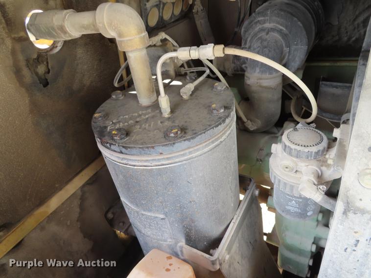 image for item DF1287 2002 Sullair air compressor