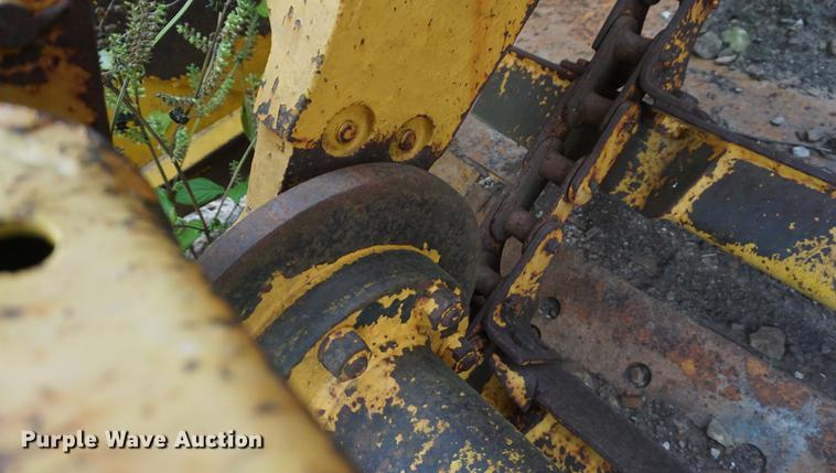 image for item DF1558 1984 John Deere 862 elevating scraper