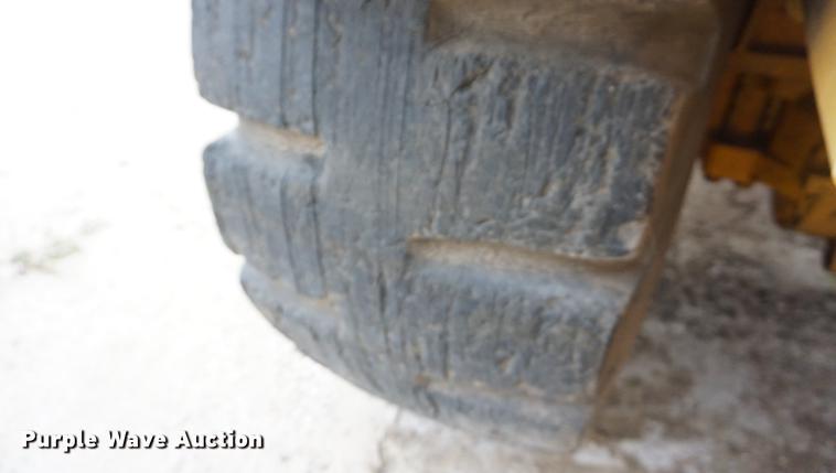 image for item DF1558 1984 John Deere 862 elevating scraper