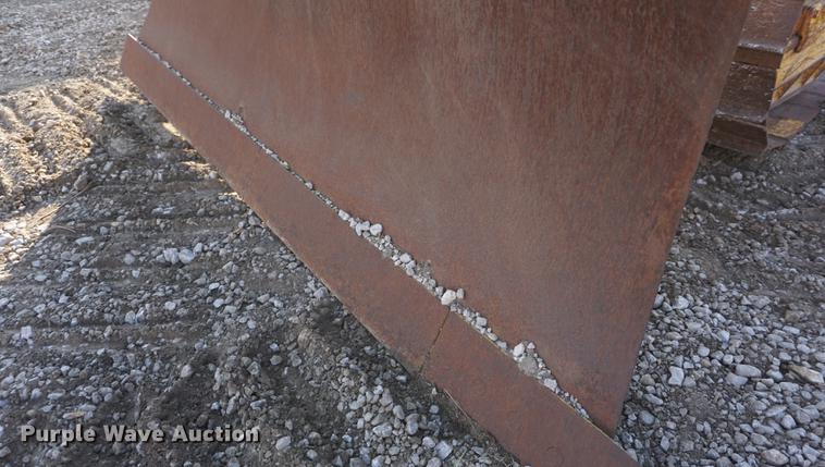 image for item DF1564 1999 Komatsu D31E-20 dozer