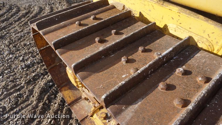 image for item DF1564 1999 Komatsu D31E-20 dozer