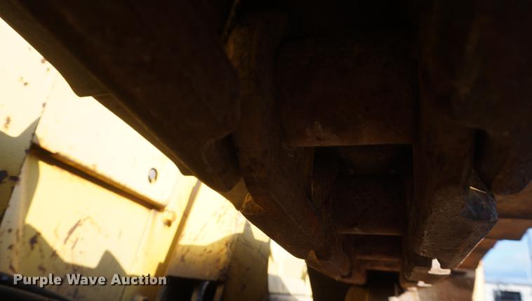 image for item DF1564 1999 Komatsu D31E-20 dozer