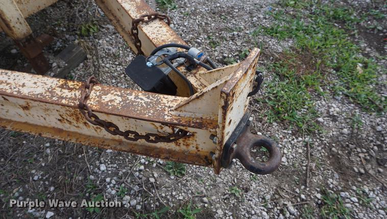 image for item DF1565 1986 CZ CZ20RT equipment trailer