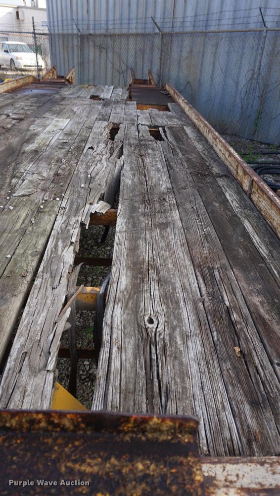 image for item DF1565 1986 CZ CZ20RT equipment trailer