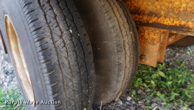 image for item DF1565 1986 CZ CZ20RT equipment trailer