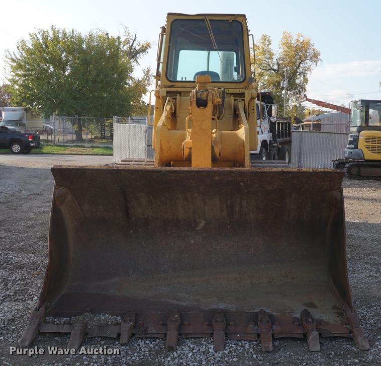 image for item DF1566 1987 Caterpillar 963 LGP track loader