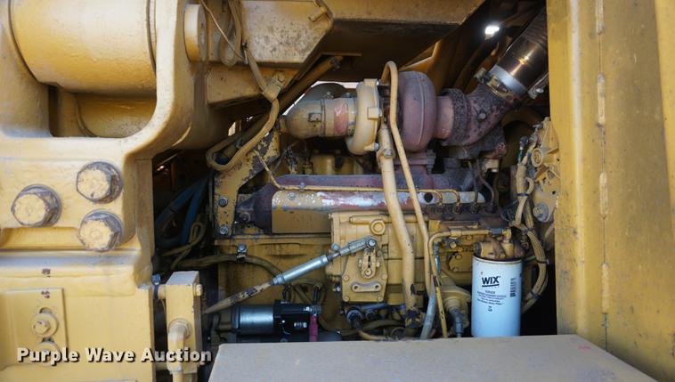 image for item DF1566 1987 Caterpillar 963 LGP track loader