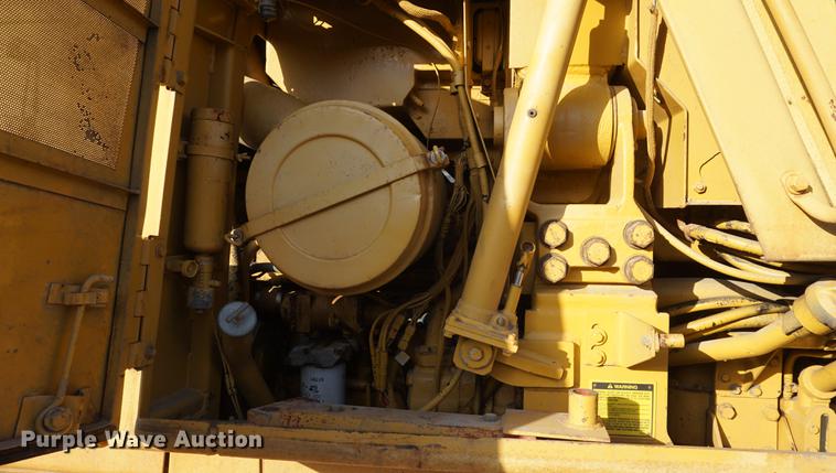 image for item DF1566 1987 Caterpillar 963 LGP track loader