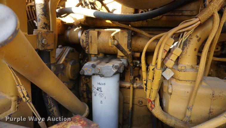 image for item DF1566 1987 Caterpillar 963 LGP track loader