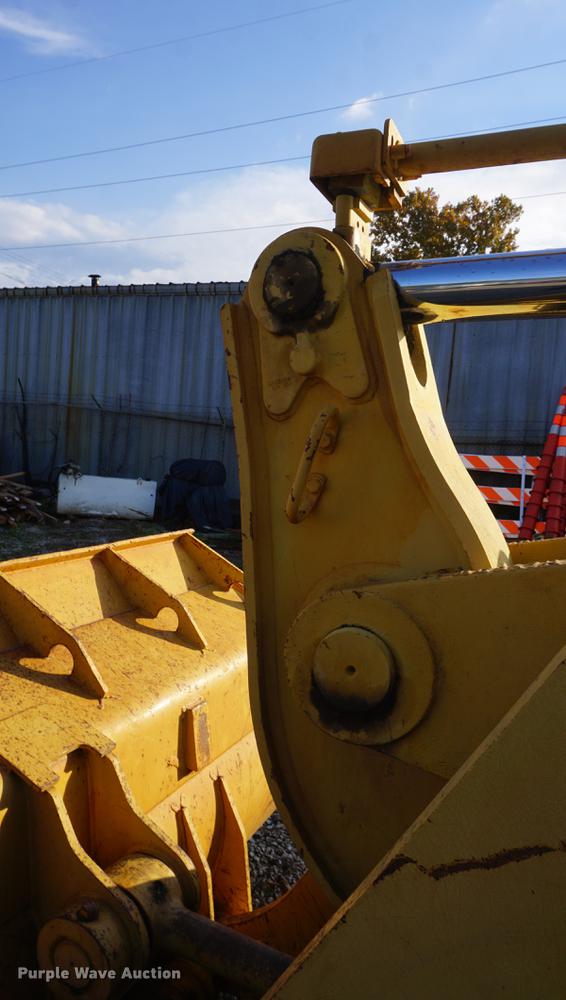 image for item DF1566 1987 Caterpillar 963 LGP track loader